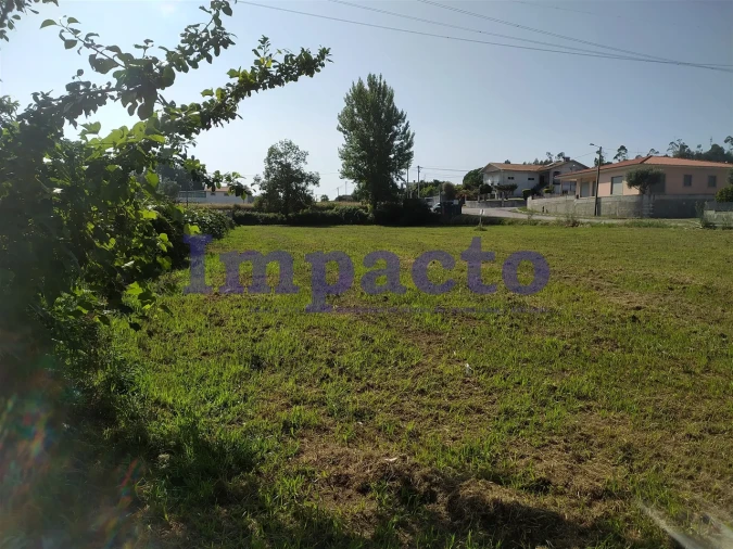 Terreno para Venda em Romariz Foto 4