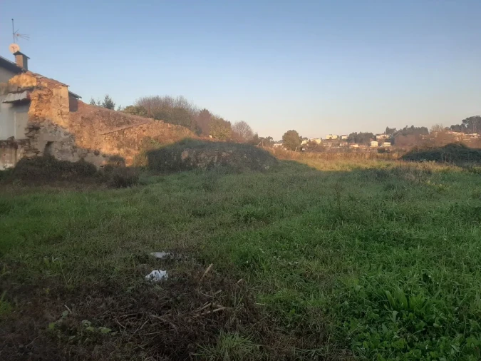 Terreno para Venda em Vila de Cucujães