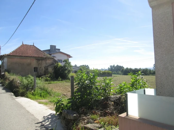 Terreno para Venda em O. Azeméis, Riba-Ul, Ul, Macinhata Seixa, Madail Foto 1