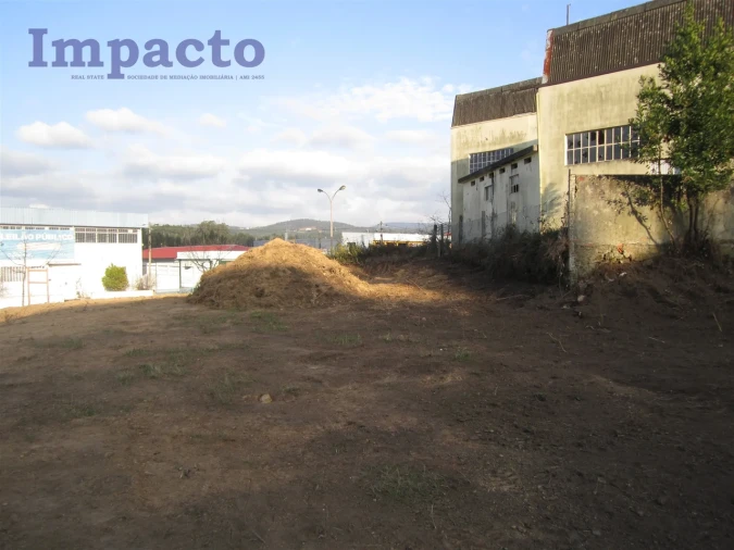 Terreno para Venda em São João da Madeira Foto 6
