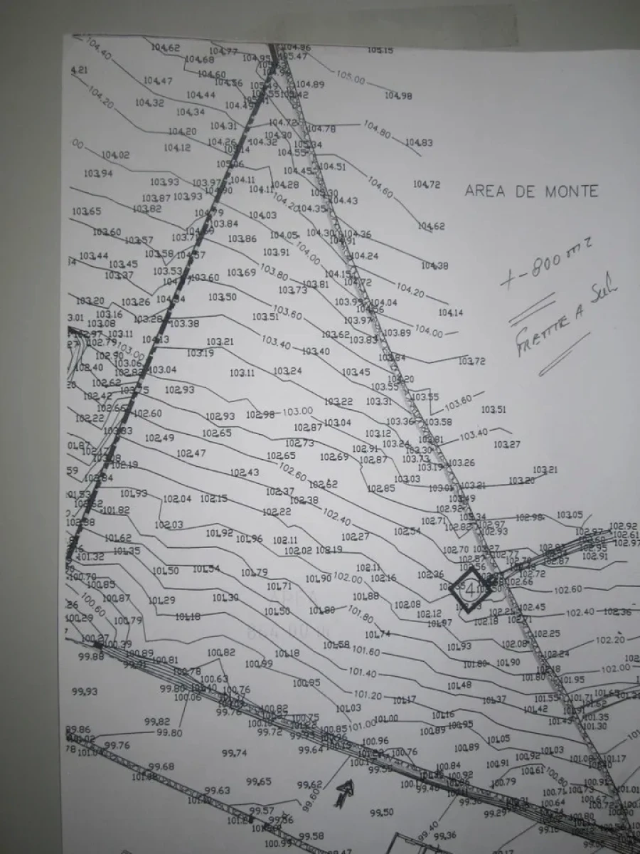 Terreno para Venda em Escariz