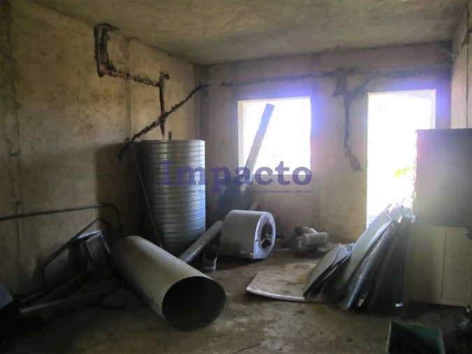 Armazém para Venda em Nogueira do Cravo e Pindelo Foto 11