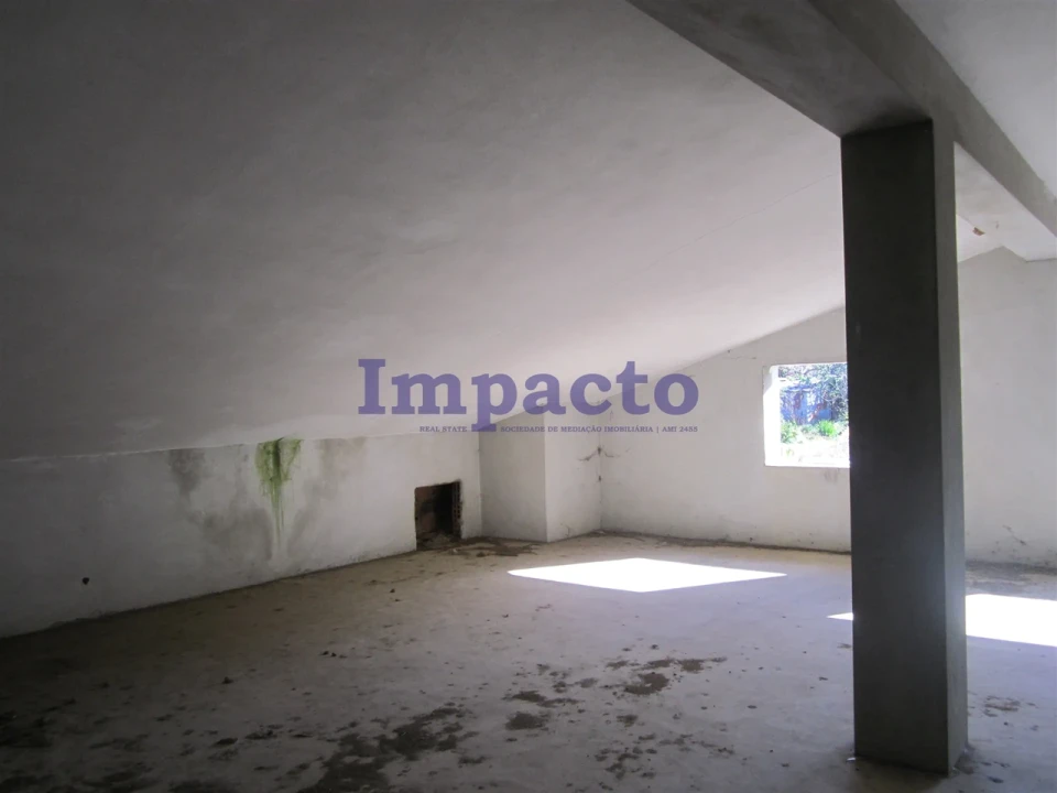 Armazém para Venda em Nogueira do Cravo e Pindelo Foto 17