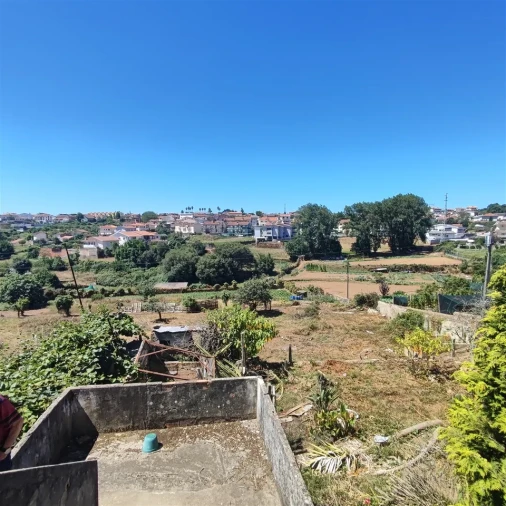 Terreno para Venda em São João da Madeira Foto 6