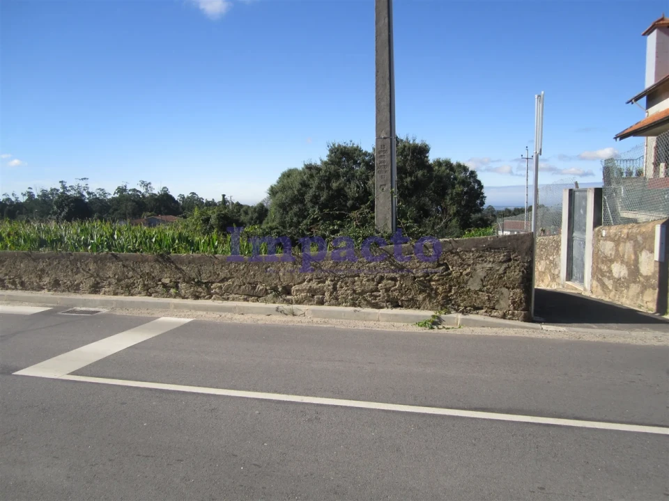 Terreno para Venda em Vila de Cucujães Foto 8
