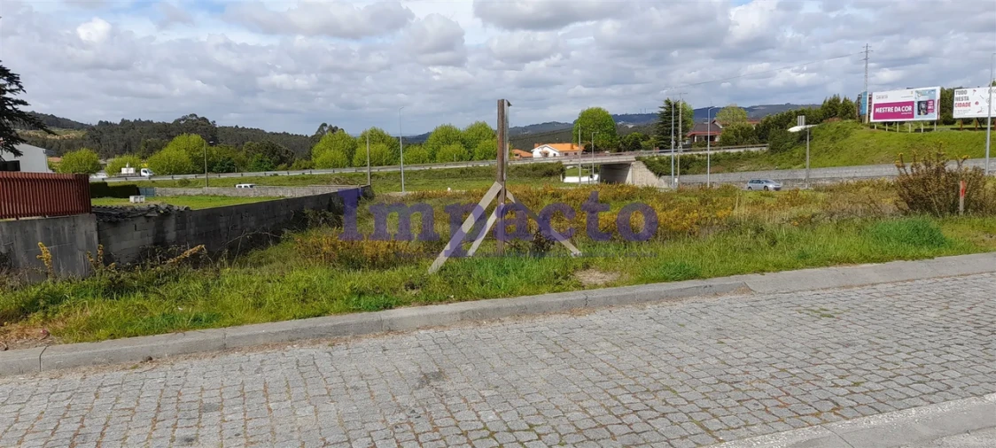 Terreno para Venda em Arrifana Foto 8