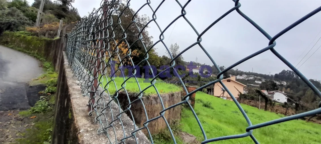 Terreno para Venda em O. Azeméis, Riba-Ul, Ul, Macinhata Seixa, Madail Foto 2