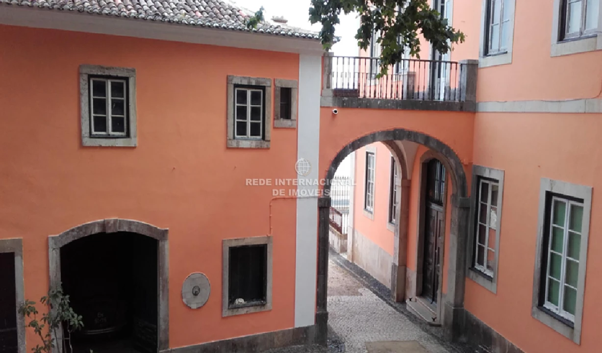 Moradia T15 para Venda em Oeiras e São Julião da Barra, Paço de Arcos e Caxias Foto 9