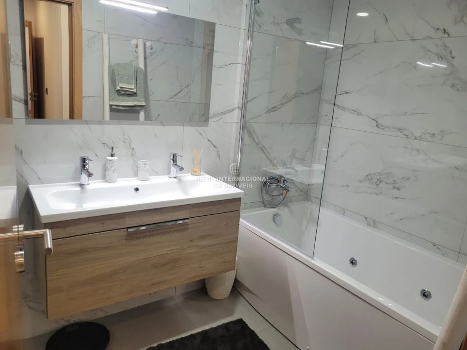 Moradia T4 para Venda em Cabração e Moreira do Lima Foto 14