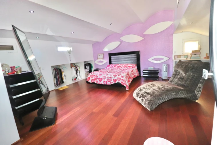 Moradia T0 para Venda em Rio de Mouro Foto 6