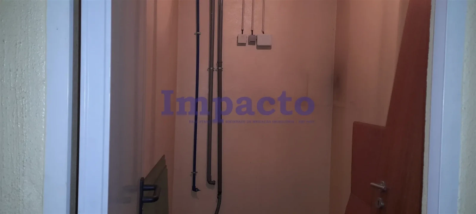 Loja para Arrendamento em Lordelo do Ouro e Massarelos Foto 22