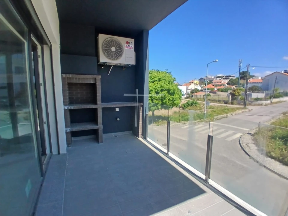 Apartamento T2 para Venda em Charneca de Caparica e Sobreda Foto 7