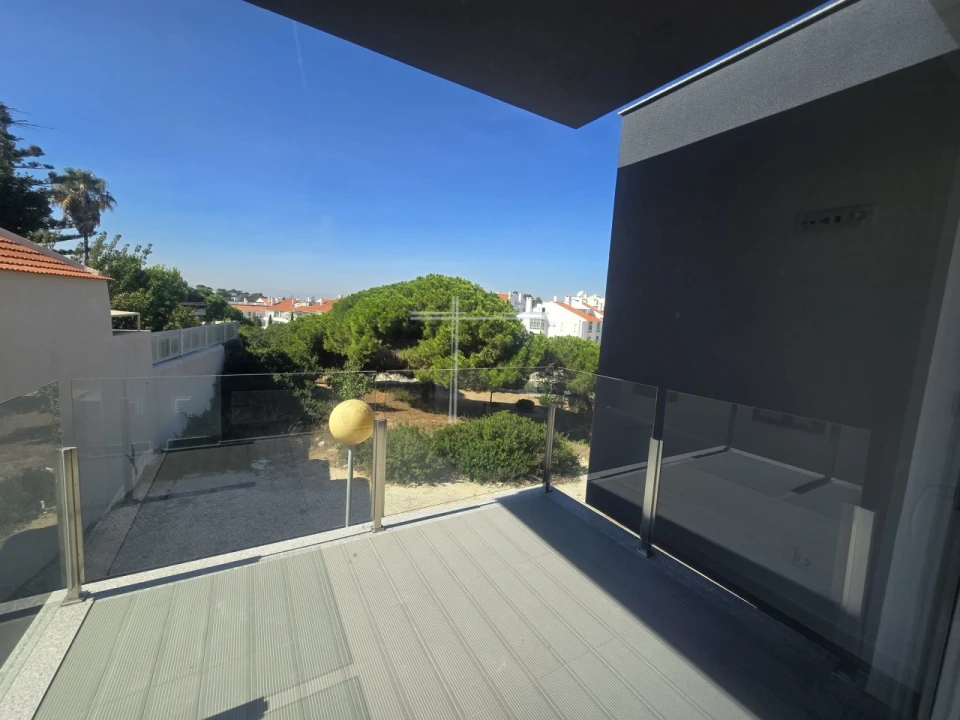 Apartamento T2 para Venda em Charneca de Caparica e Sobreda Foto 3