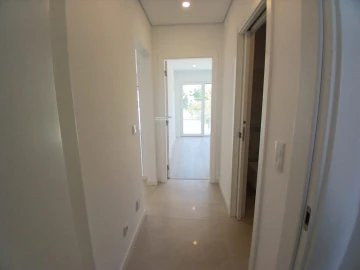 Apartamento T2 para Venda em Charneca de Caparica e Sobreda
