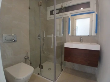 Apartamento T2 para Venda em Charneca de Caparica e Sobreda