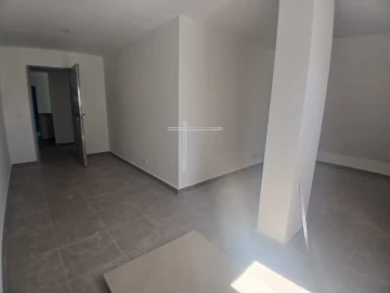 Apartamento T2 para Venda em Charneca de Caparica e Sobreda