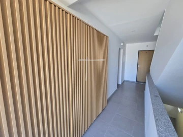 Apartamento T2 para Venda em Charneca de Caparica e Sobreda