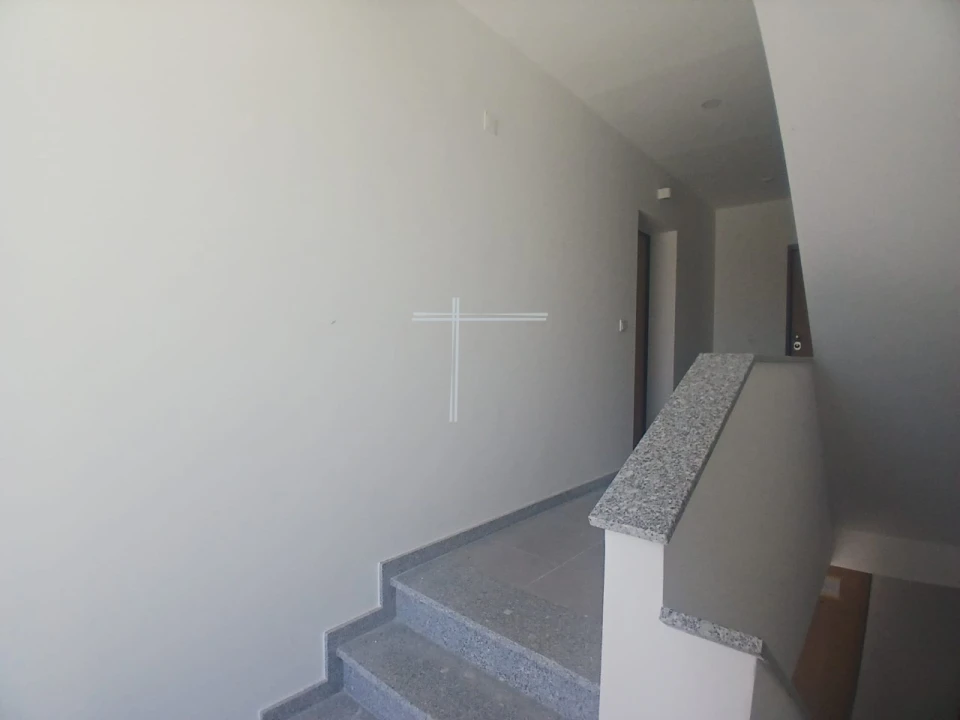 Apartamento T2 para Venda em Charneca de Caparica e Sobreda Foto 11
