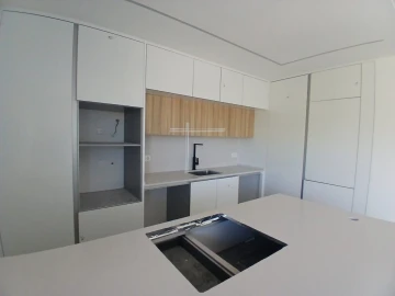 Apartamento T2 para Venda em Charneca de Caparica e Sobreda
