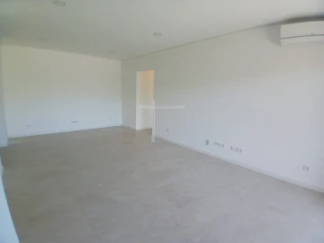 Apartamento T2 para Venda em Charneca de Caparica e Sobreda