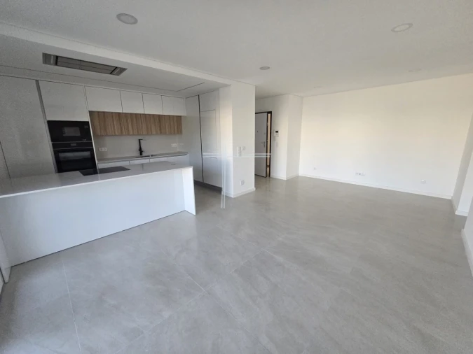 Apartamento T2 para Venda em Charneca de Caparica e Sobreda Foto 3