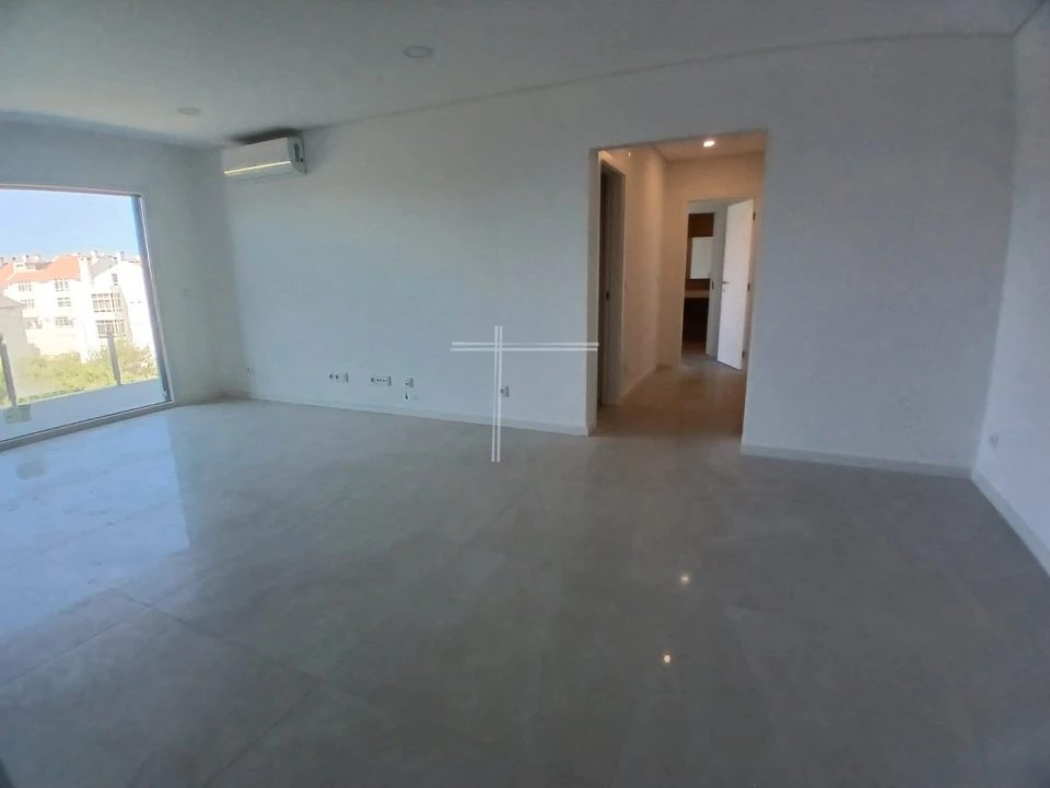 Apartamento T2 para Venda em Charneca de Caparica e Sobreda Foto 6