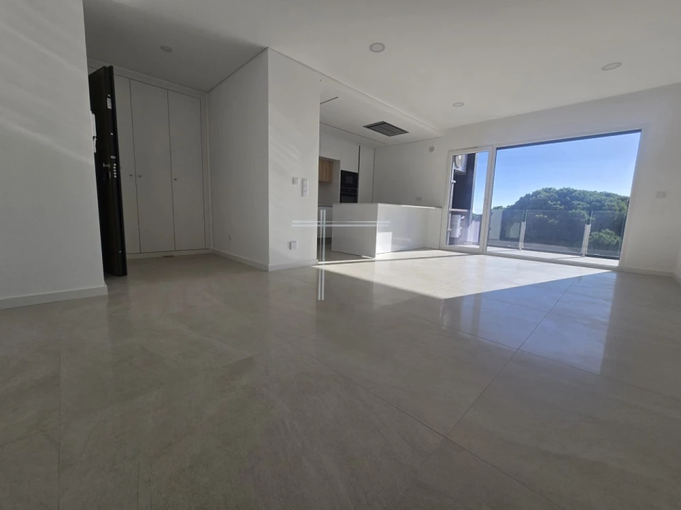 Apartamento T2 para Venda em Charneca de Caparica e Sobreda Foto 7