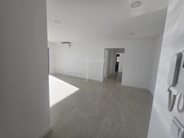 Apartamento T2 para Venda em Charneca de Caparica e Sobreda