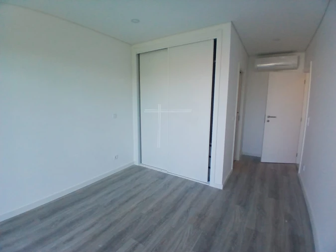 Apartamento T2 para Venda em Charneca de Caparica e Sobreda Foto 13