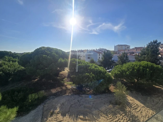 Apartamento T2 para Venda em Charneca de Caparica e Sobreda Foto 15