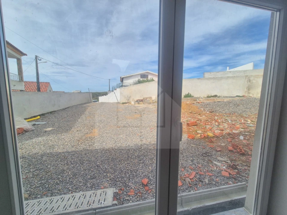 Moradia T3 para Venda em Lourinhã e Atalaia Foto 14