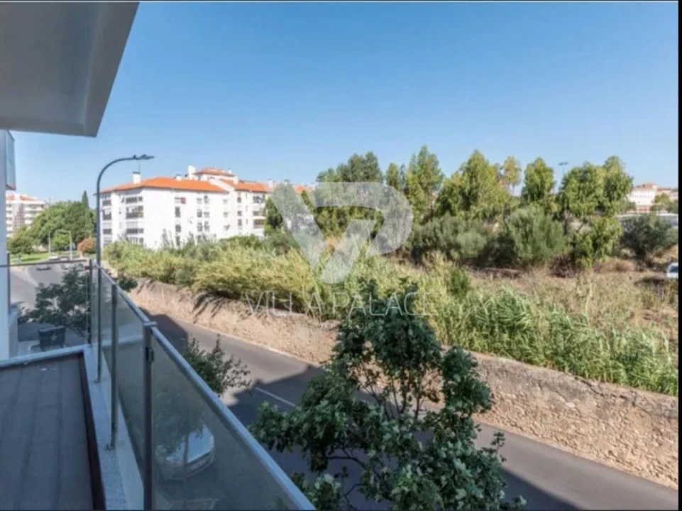 Apartamento T2 para Arrendamento em Carcavelos e Parede Foto 6