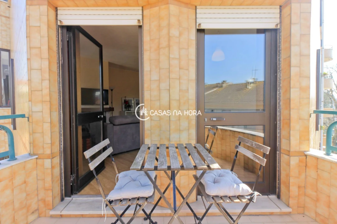 Apartamento T2 para Arrendamento em Cedofeita, Santo Ildefonso, Sé, Miragaia, São Nicolau e Vitória Foto 14