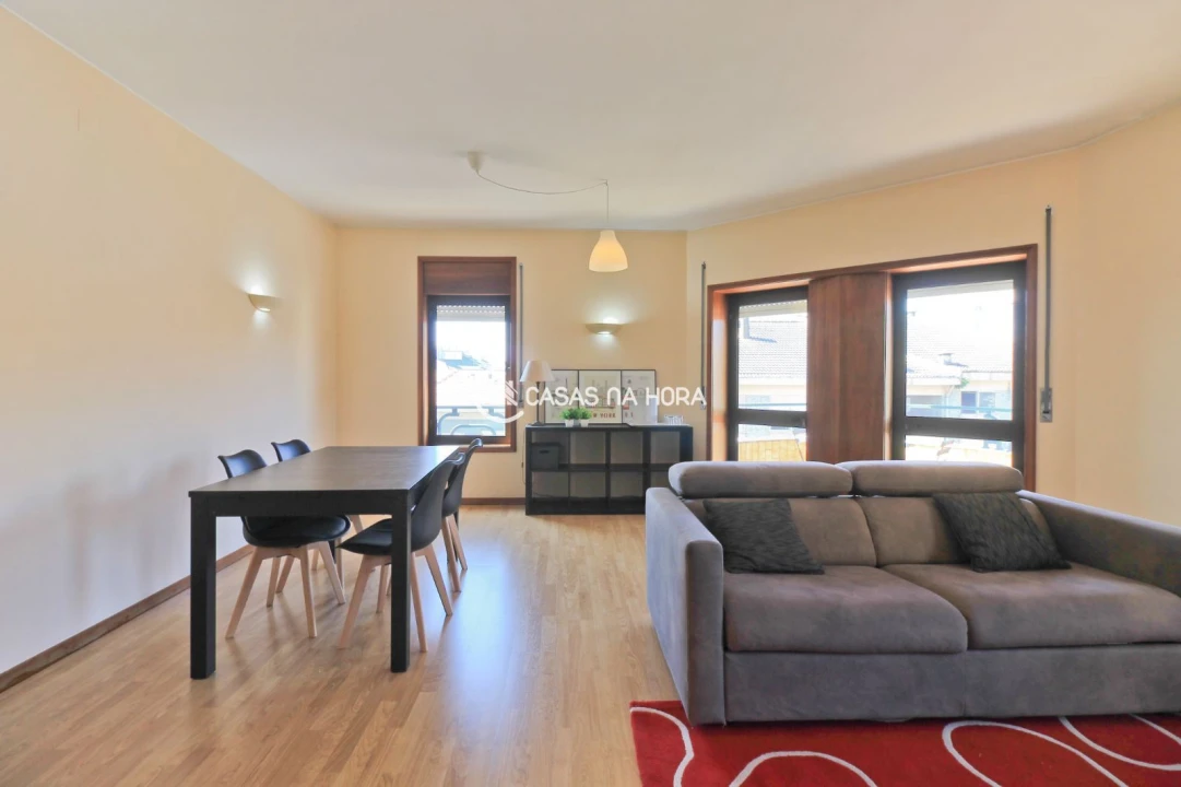 Apartamento T2 para Arrendamento em Cedofeita, Santo Ildefonso, Sé, Miragaia, São Nicolau e Vitória Foto 19