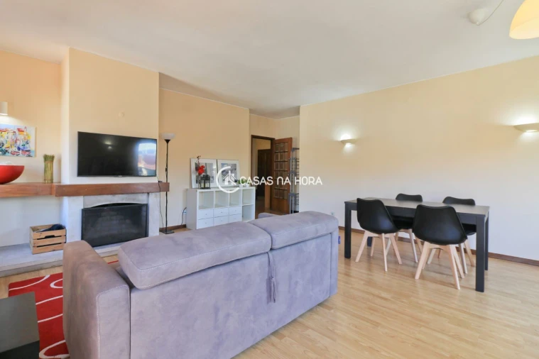 Apartamento T2 para Arrendamento em Cedofeita, Santo Ildefonso, Sé, Miragaia, São Nicolau e Vitória Foto 9