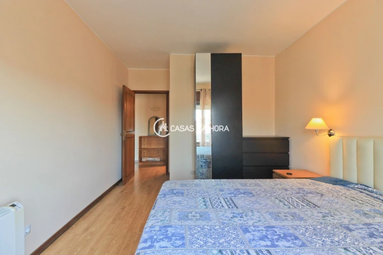 Apartamento T2 para Arrendamento em Cedofeita, Santo Ildefonso, Sé, Miragaia, São Nicolau e Vitória Foto 17