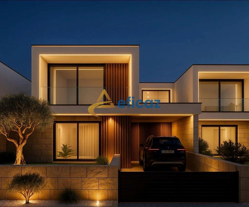 Moradia T3 para Venda em Sendim Foto 1