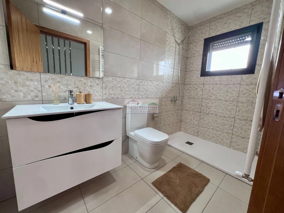 Moradia T3 para Venda em Alfandega da Fe Foto 7