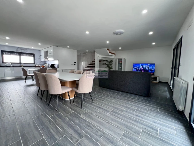 Moradia T3 para Venda em Alfandega da Fe Foto 3