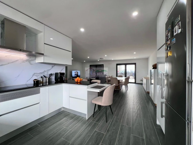 Moradia T3 para Venda em Alfandega da Fe Foto 5