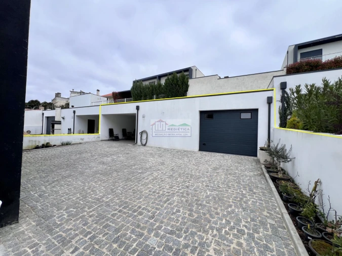 Moradia T3 para Venda em Alfandega da Fe Foto 18