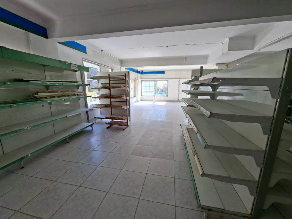 Loja para Arrendamento em Pontinha e Famões Foto 17