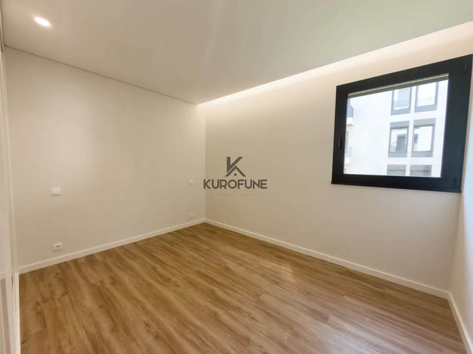 Apartamento T3 para Venda em Avintes Foto 11