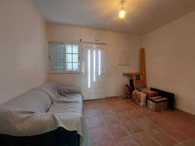 Moradia T2 para Venda em Laranjeiro e Feijó Foto 2