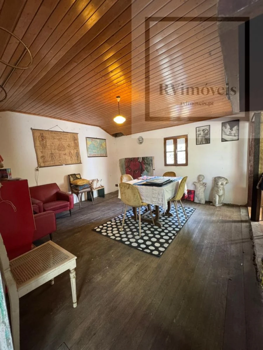 Moradia T2 para Venda em Candemil e Gondar Foto 6