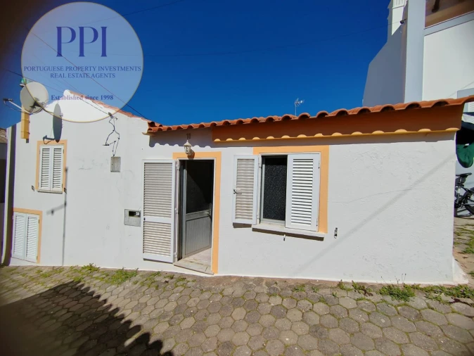 Moradia T2 para Venda em Budens Foto 17