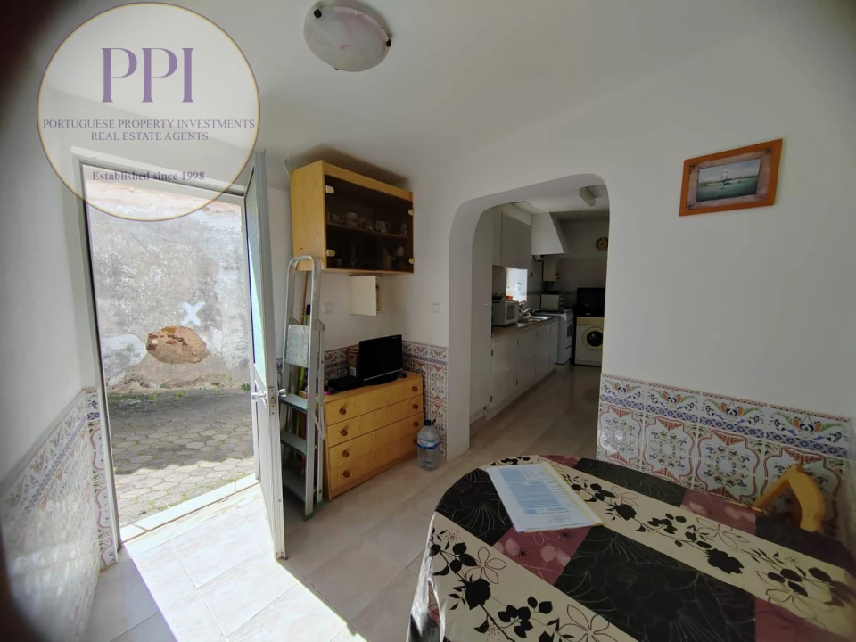 Moradia T2 para Venda em Budens Foto 2