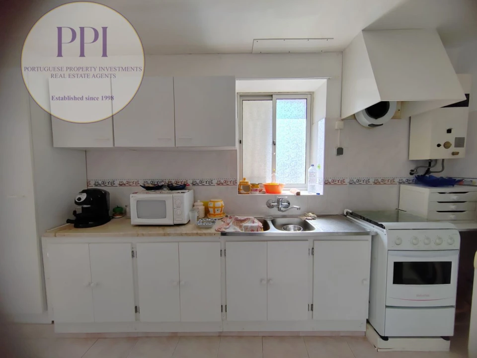 Moradia T2 para Venda em Budens Foto 8