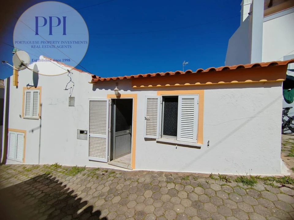 Moradia T2 para Venda em Budens Foto 17