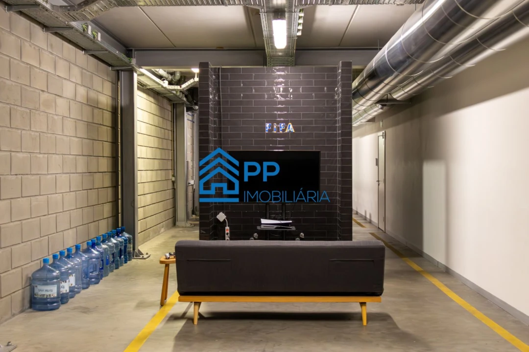 Loja para Venda em Serzedo e Perosinho Foto 43